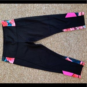 Lulu cropped leggings with floral print